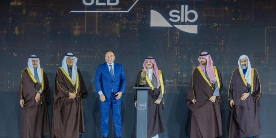 145 اتفاقية بـ 33.75 مليار ريال.. أمير الشرقية يفتتح منتدى "اكتفاء 2025" - ميديا سبورت