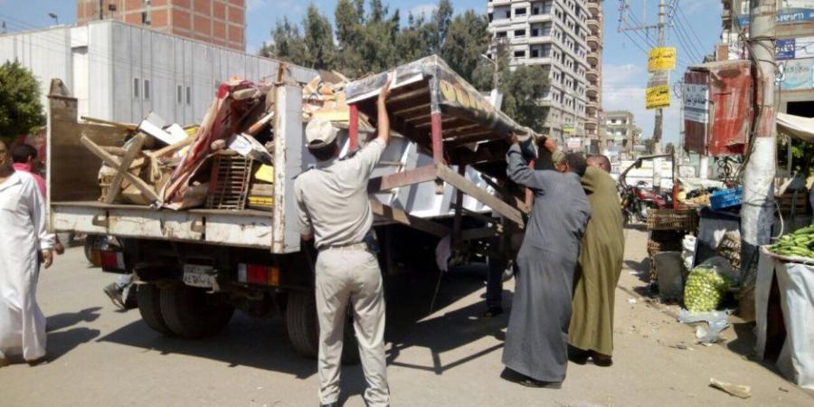 رفع الإشغالات والباعة الجائلين أمام محطة عدلي منصور - ميديا سبورت