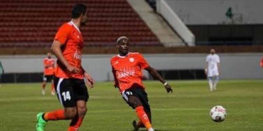 فاركو يصرف جزءاً من مكافآت اللاعبين قبل مواجهة الزمالك - ميديا سبورت