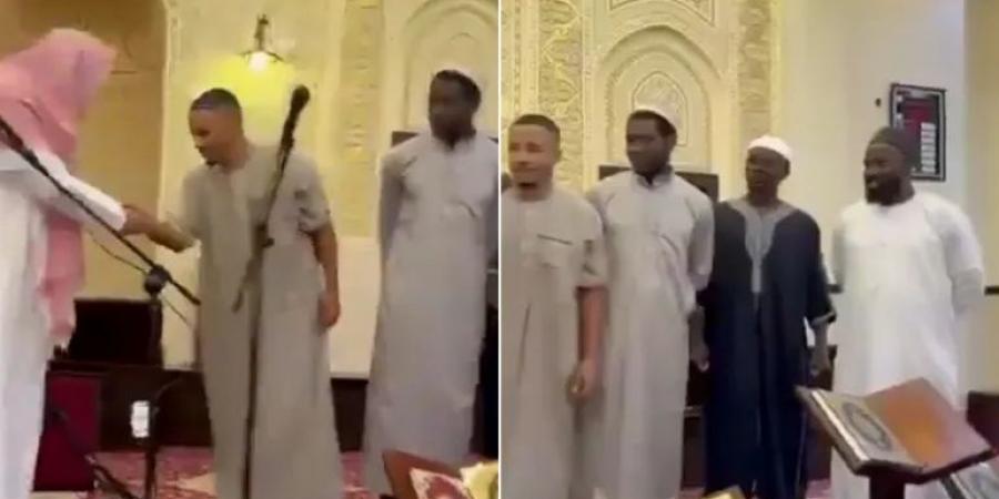 شاهد.. ساديو ماني نجم النصر السعودي يشارك في اعتناق شخص للإسلام - ميديا سبورت