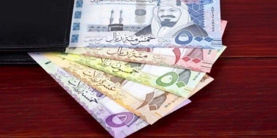 «لو هتروح عمرة».. سعر الريال السعودي مقابل الجنيه المصري اليوم الخميس - ميديا سبورت